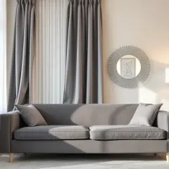 Zasłony do szarej kanapy: Kolory, materiały, style wybierz idealne!