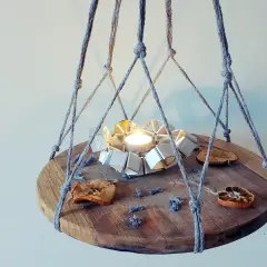 Kwietnik na ścianę DIY: Makrama, drewno, upcykling pełny poradnik