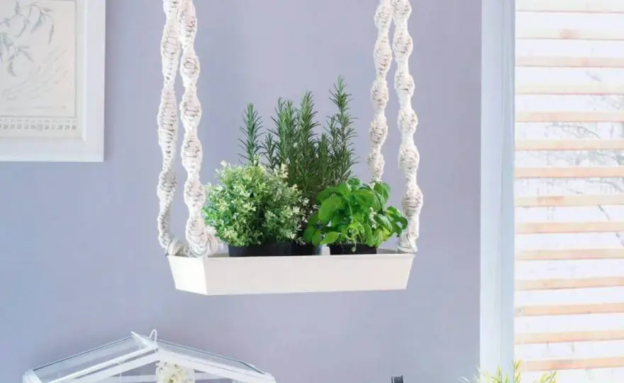 Jak zrobić stojący kwietnik? DIY krok po kroku